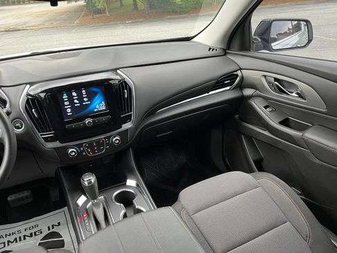 Used 2019 Chevrolet Traverse LS FWD image 27