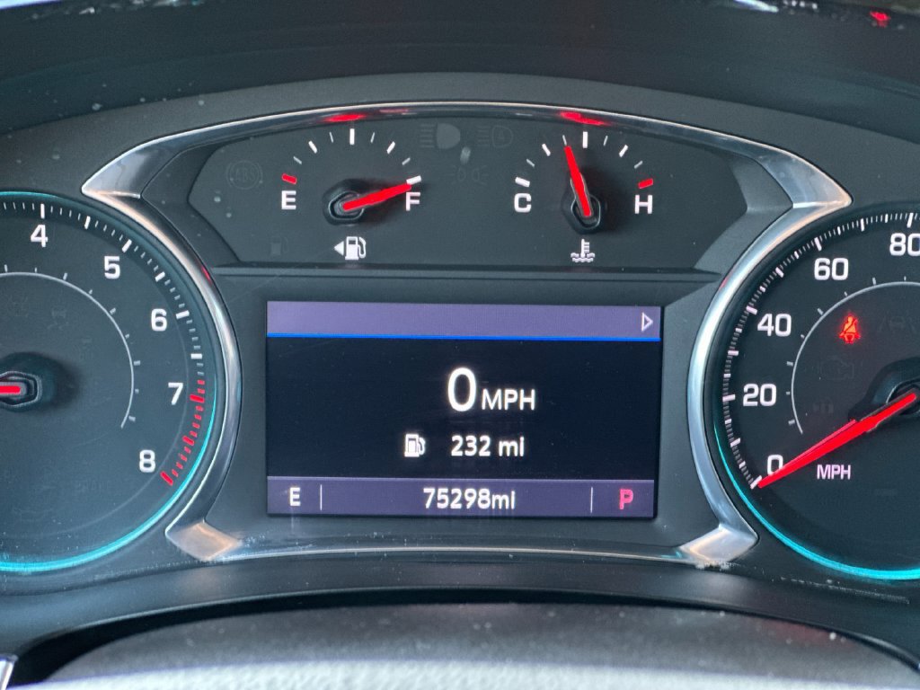 Used 2021 Chevrolet Traverse LT FWD image 27