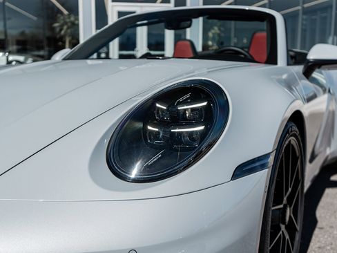 Used 2025 Porsche 911 Carrera GTS image 23