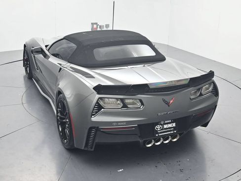 Used 2016 Chevrolet Corvette Z06 w/ 3LZ Preferred Equipment Group RWD image 65