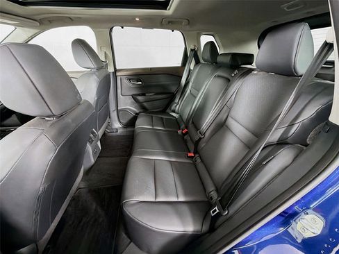 Used 2023 Nissan Rogue SV w/ SV Premium B Package AWD/4WD image 21