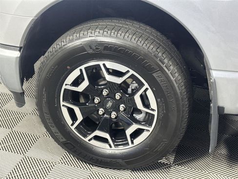 Used 2023 Ford F150 Lightning XLT AWD/4WD image 11