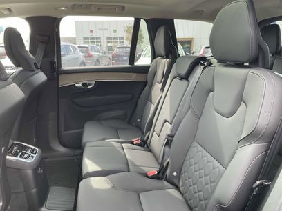 New 2026 Volvo XC90 T8 Plus