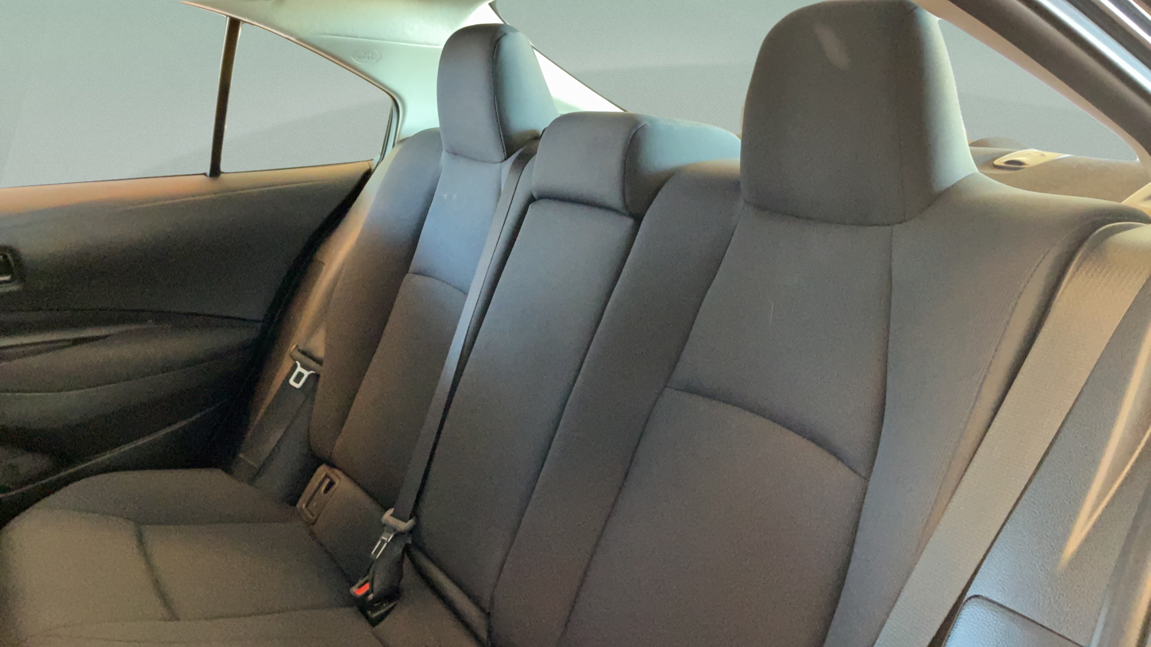 Used 2026 Toyota Corolla LE FWD image 23