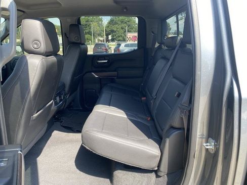 Used 2020 GMC Sierra 1500 SLT w/ SLT Premium Package RWD image 9