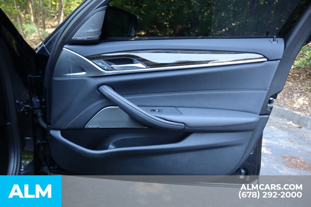 Used 2023 BMW 540i w/ M Sport Package RWD image 27