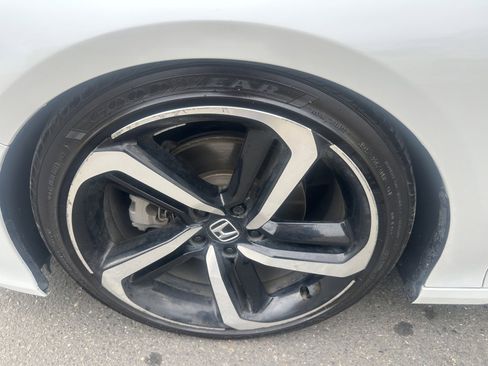 Used 2019 Honda Accord Sport image 21