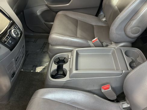 Used 2014 Honda Odyssey Touring image 26