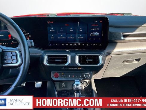 Used 2024 Ford Mustang Premium RWD image 9