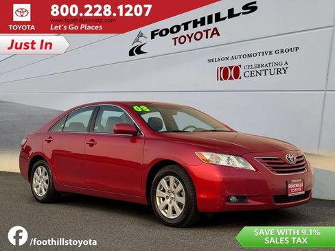 Used 2008 Toyota Camry XLE FWD image 1