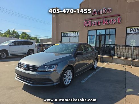 Used 2015 Volkswagen Jetta SE FWD image 1