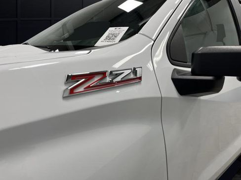 Used 2024 Chevrolet Silverado 1500 LT Trail Boss w/ Protection Package image 38