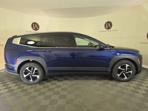 New 2026 Hyundai Ioniq 9 SE image 4