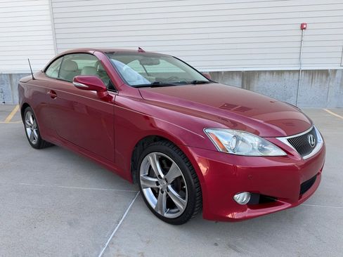 Used 2010 Lexus IS 350C RWD image 9
