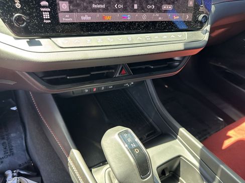 Used 2024 Dodge Charger Scat Pack w/ Plus Group image 25