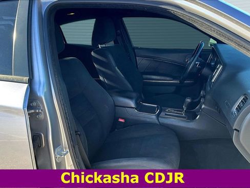 Used 2014 Dodge Charger R/T w/ Blacktop Package image 24