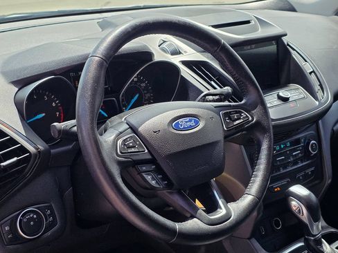 Used 2018 Ford Escape SEL FWD image 19
