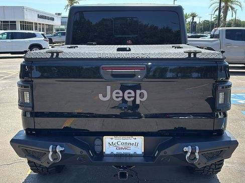Used 2020 Jeep Gladiator Rubicon AWD/4WD image 6