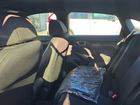 Used 2023 Honda Civic Sport image 5