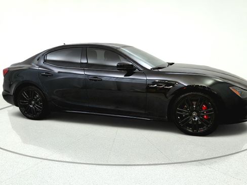 Used 2023 Maserati Ghibli Modena RWD image 8