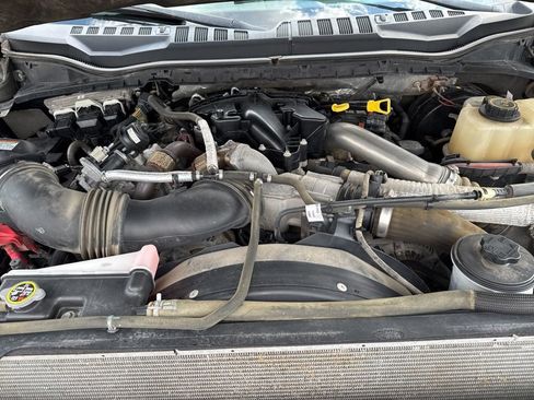 Used 2018 Ford F350 Lariat image 50