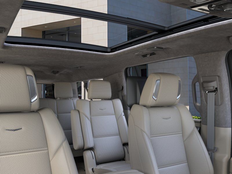 New 2026 Cadillac Escalade ESV Platinum Sport w/ LPO, ONYX Package AWD/4WD image 24