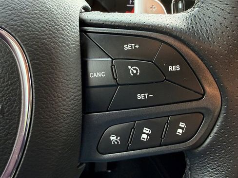 Used 2025 Dodge Durango R/T w/ Blacktop Package AWD/4WD image 19