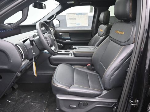 New 2025 Ford Expedition Tremor image 19