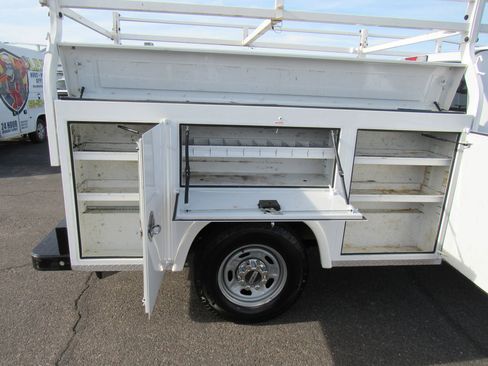 Used 2019 Ford F250 XL w/ XL Value Package image 19