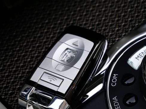 Certified 2019 Rolls-Royce Dawn RWD image 15