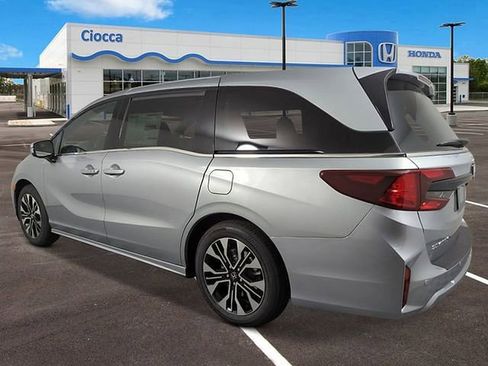 New 2026 Honda Odyssey Elite image 2