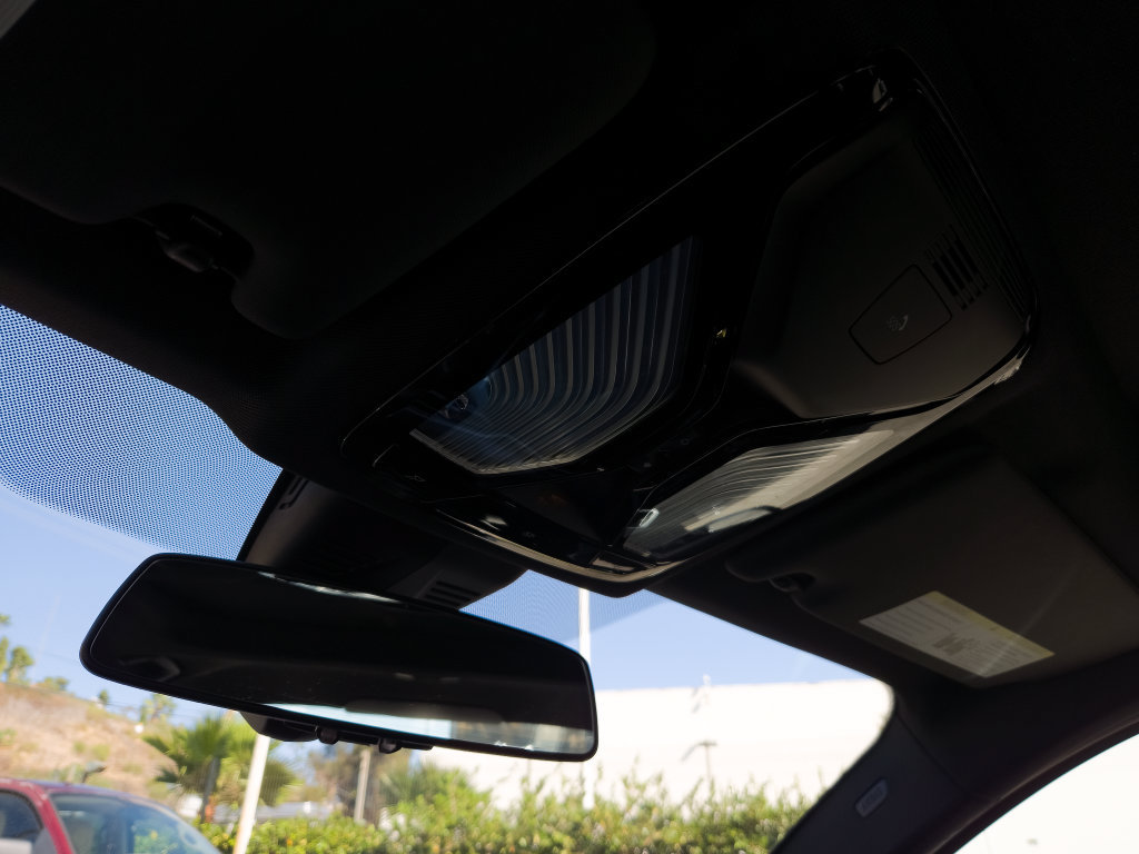 Used 2024 BMW 330i Sedan w/ M Sport Package RWD image 16