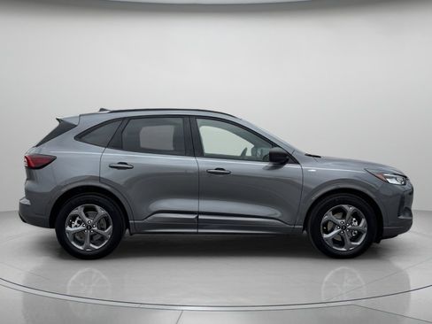 Used 2024 Ford Escape ST-Line w/ Tech Pack #1 image 2