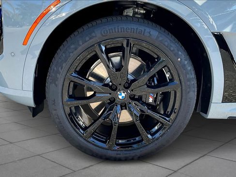 New 2026 BMW X7 M60i AWD/4WD image 11