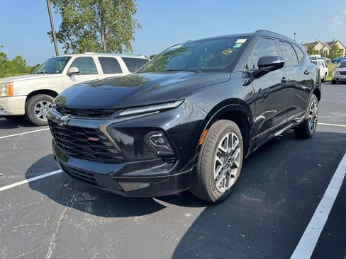 Used 2024 Chevrolet Blazer RS w/ LPO, Floor Liner Package FWD image 5