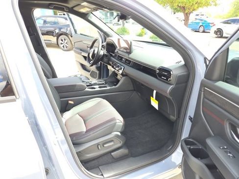 New 2026 Honda Pilot Black Edition image 11