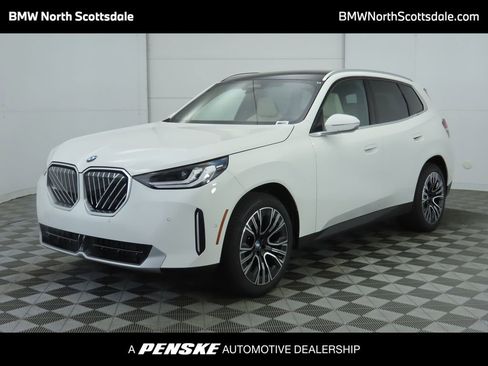 Certified 2025 BMW X3 xDrive30i w/ Convenience Package image 1