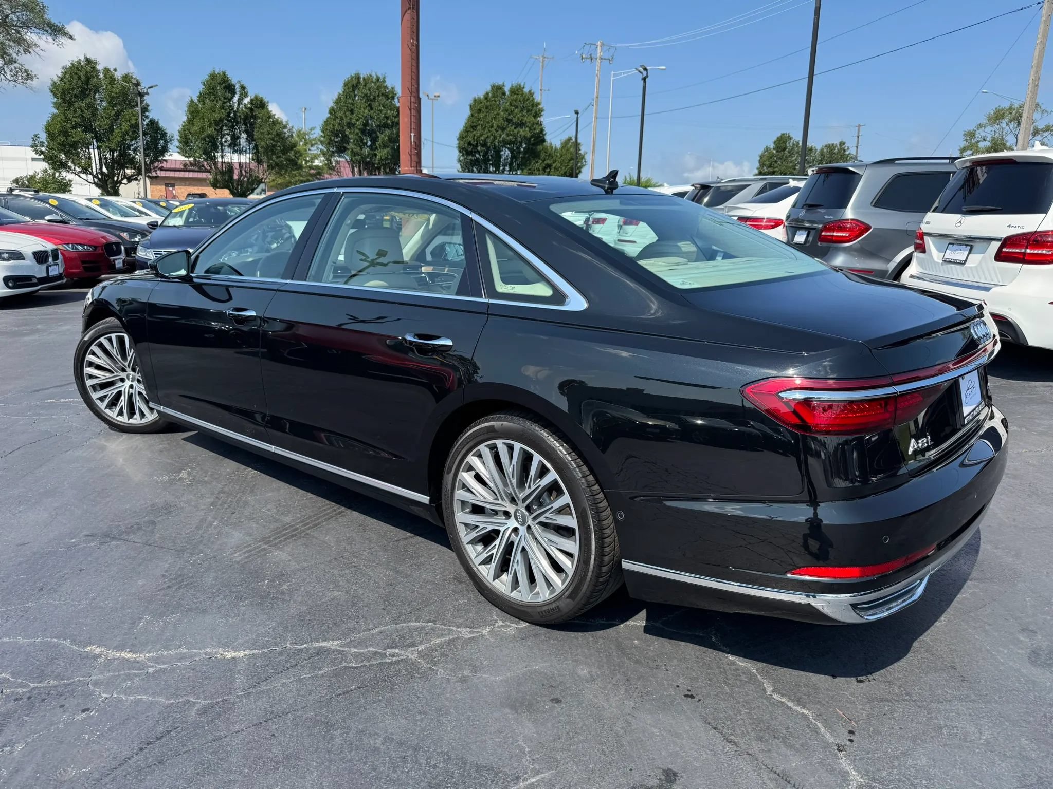Used 2019 Audi A8 L 3.0T AWD/4WD image 3