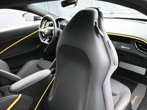 Used 2022 Ferrari Roma image 26
