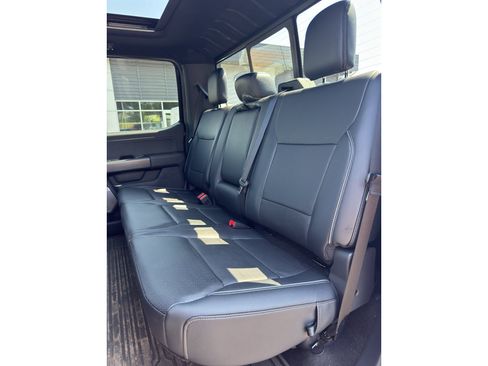 Used 2025 Ford F150 Lariat AWD/4WD image 11
