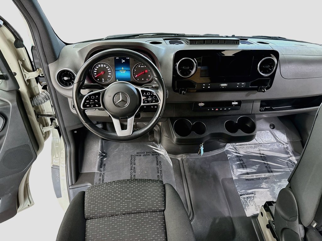 Used 2021 Mercedes-Benz Sprinter 2500 image 26