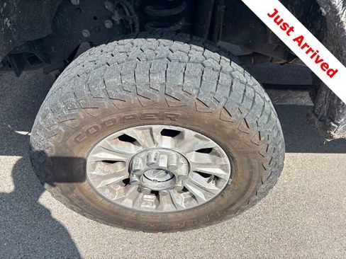 Used 2021 Ford F250 XL w/ STX Appearance Package AWD/4WD image 15