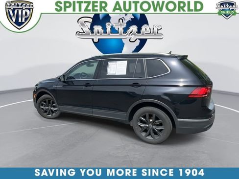 Used 2022 Volkswagen Tiguan SE w/ Panoramic Sunroof Package AWD/4WD image 7