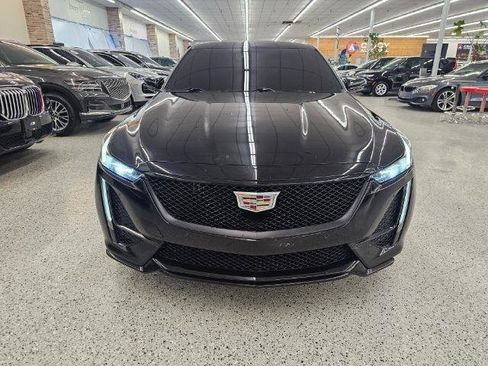 Used 2023 Cadillac CT5 Sport image 2
