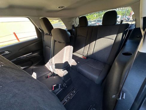 Used 2020 Dodge Journey SE w/ SE Popular Equipment Group image 22