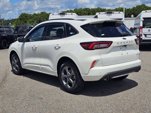 Used 2023 Ford Escape ST-Line Select w/ Tech Pack #2 AWD/4WD image 13
