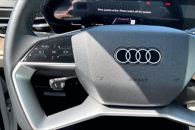 Used 2025 Audi Q5 Premium w/ Convenience Package AWD/4WD image 11