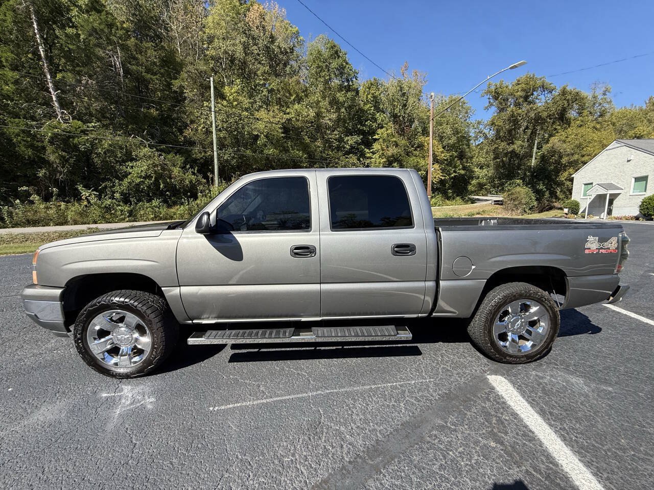 Used 2007 Chevrolet Silverado 1500 LS AWD/4WD image 1
