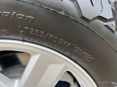 Used 2021 Ford F150 XLT w/ Equipment Group 301A Mid RWD image 11