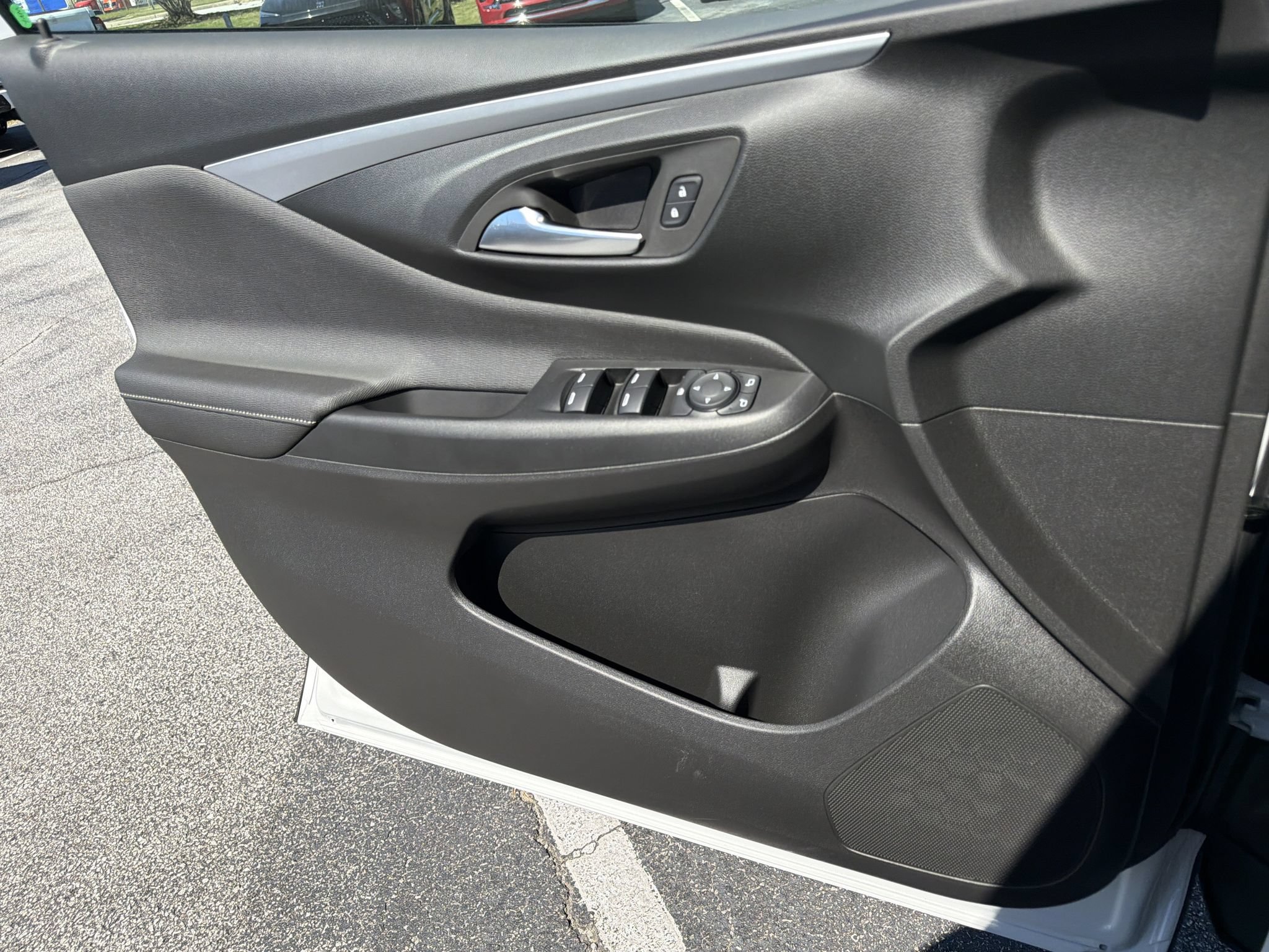 New 2026 Buick Envista Sport Touring FWD image 14